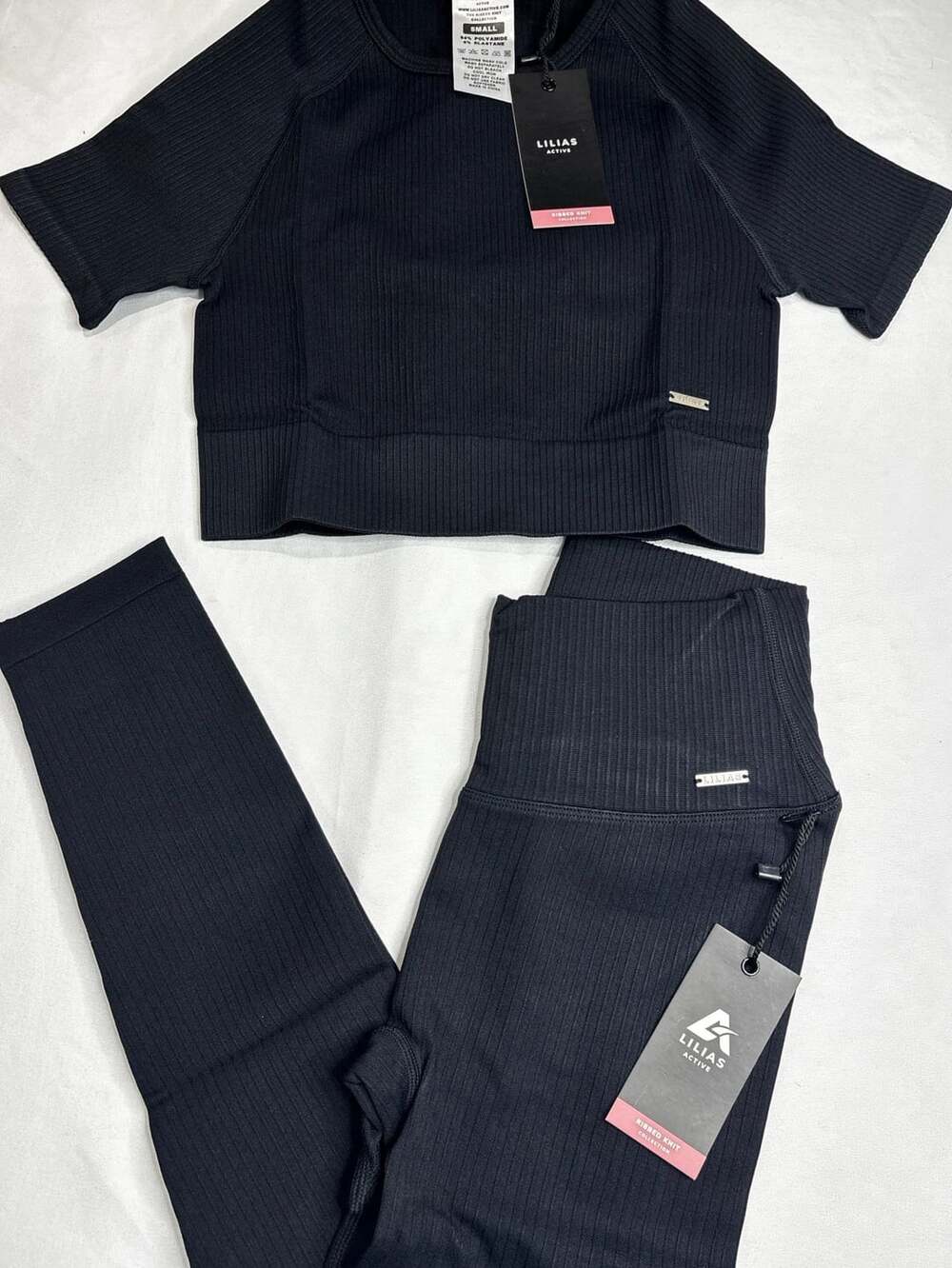 Lilias Active The Ribbed Knit Collection Black Matching Set Small